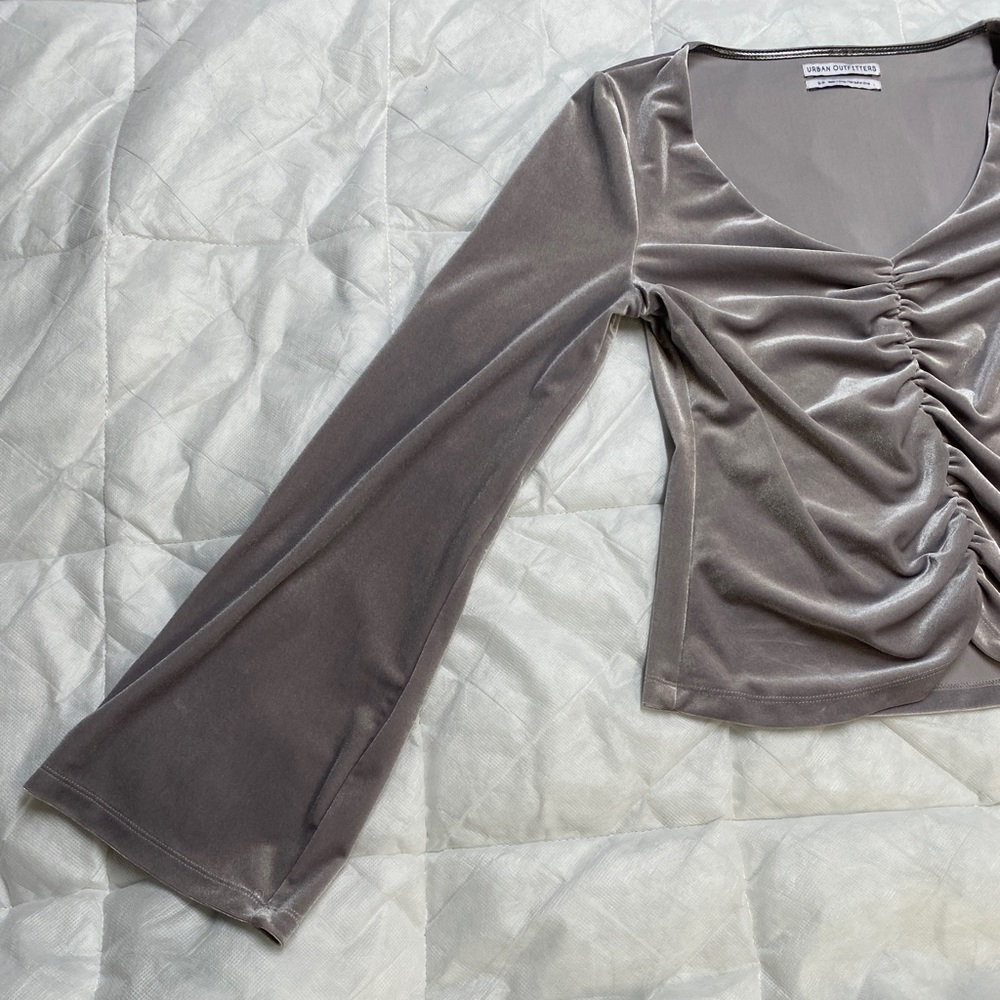 Urban Outfitters Ruched Silver Velvet V-Neck Long Sleeve Top, Size Small
